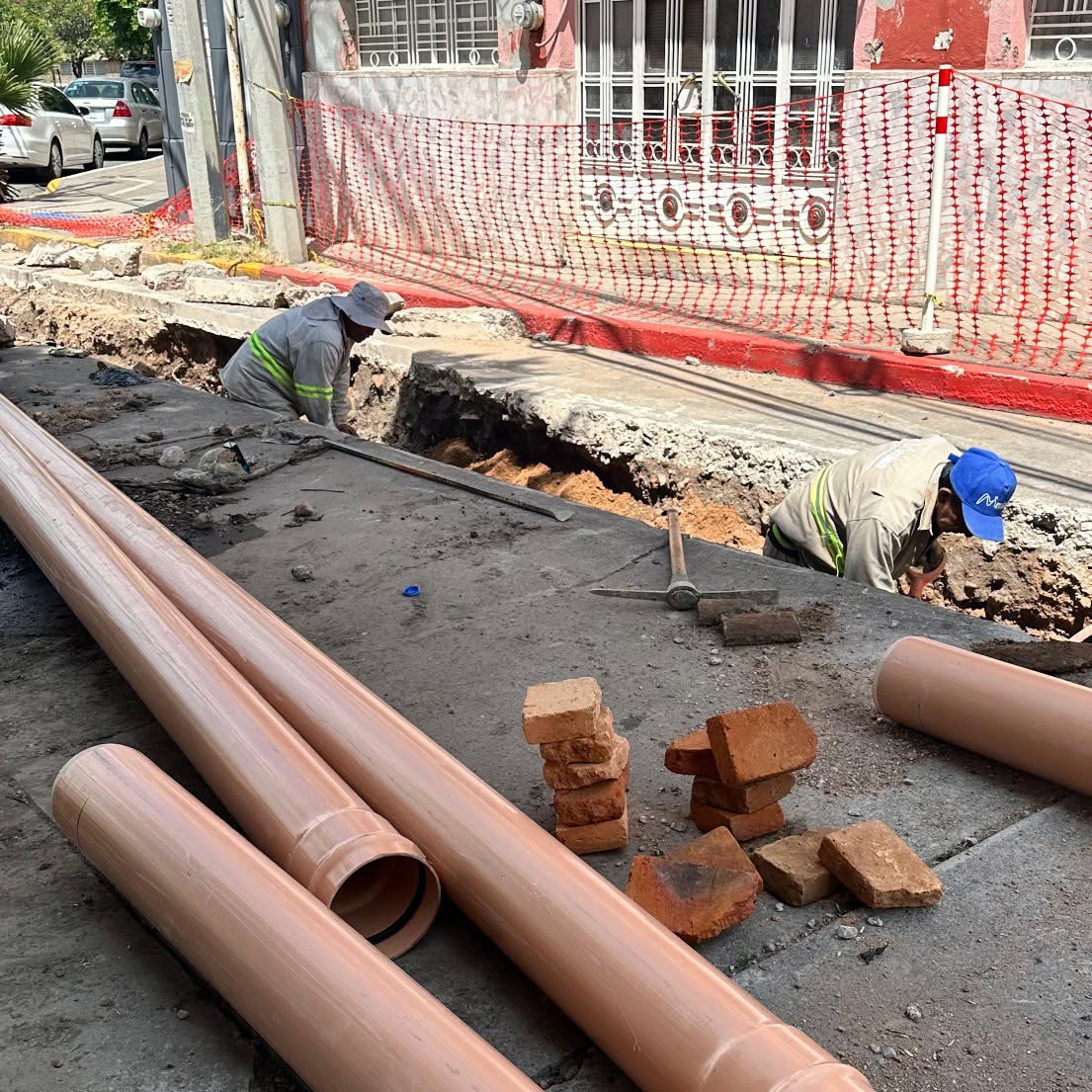 MIAA rehabilita red sanitaria en el Barrio de la Purísima para evitar brotes de aguas residuales