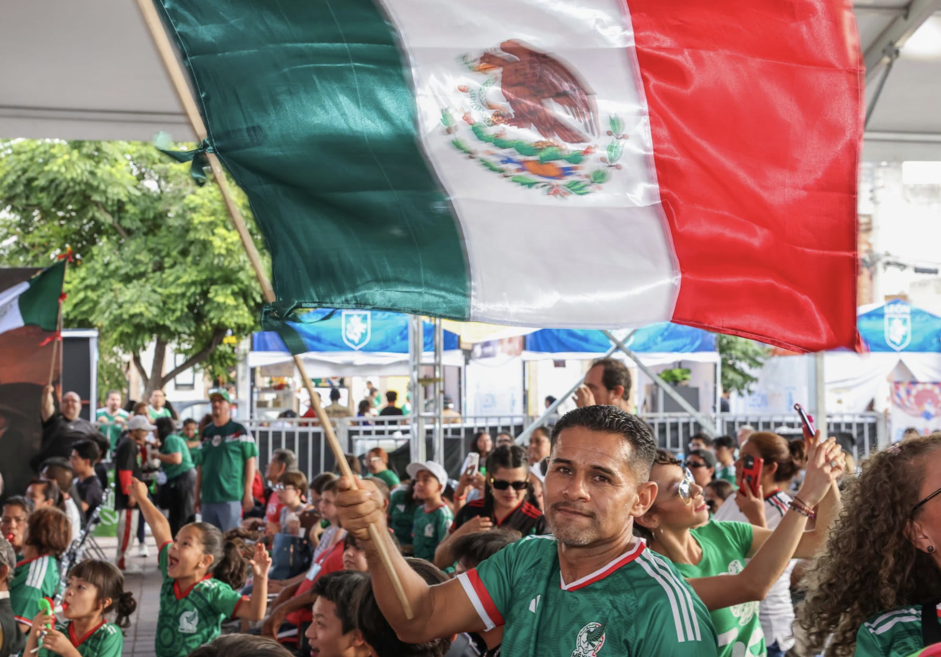 Miles de aficionados mundialistas impulsan economía y turismo en Guanajuato
