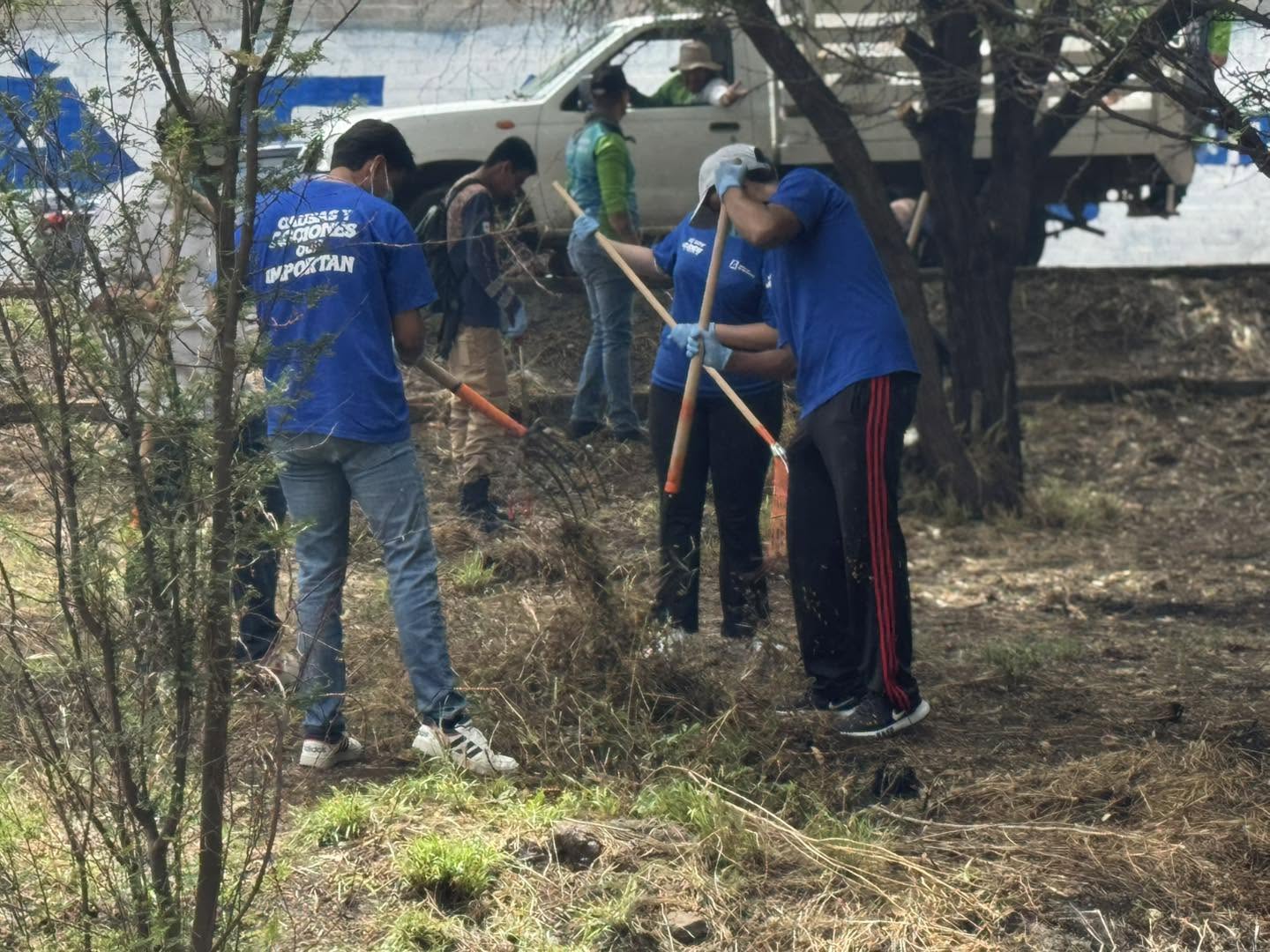 Participan 400 personas en jornada de limpieza del río San Pedro