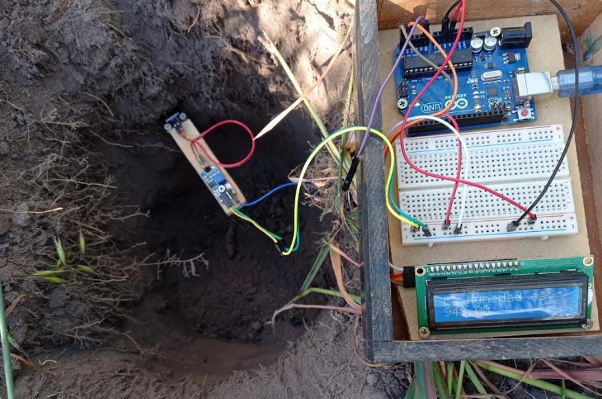 Crean estudiantes de Aguascalientes sensor inteligente para ahorrar agua y transformar el riego agrícola