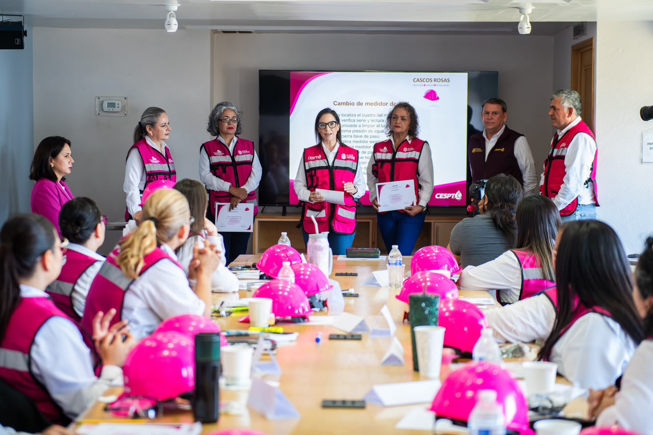 CESPT SE SUMA A “CASCOS ROSAS”, INICIATIVA PARA EL DESARROLLO PROFESIONAL DE LAS MUJERES DEL ORGANISMO