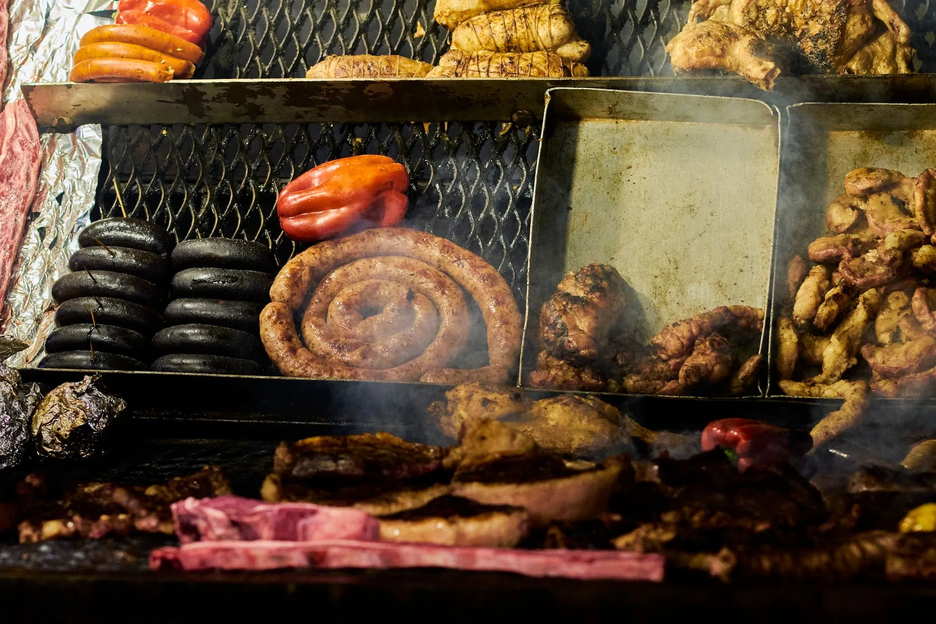 Hidrocálidos consumen hasta 23 kg de carne de cerdo al año