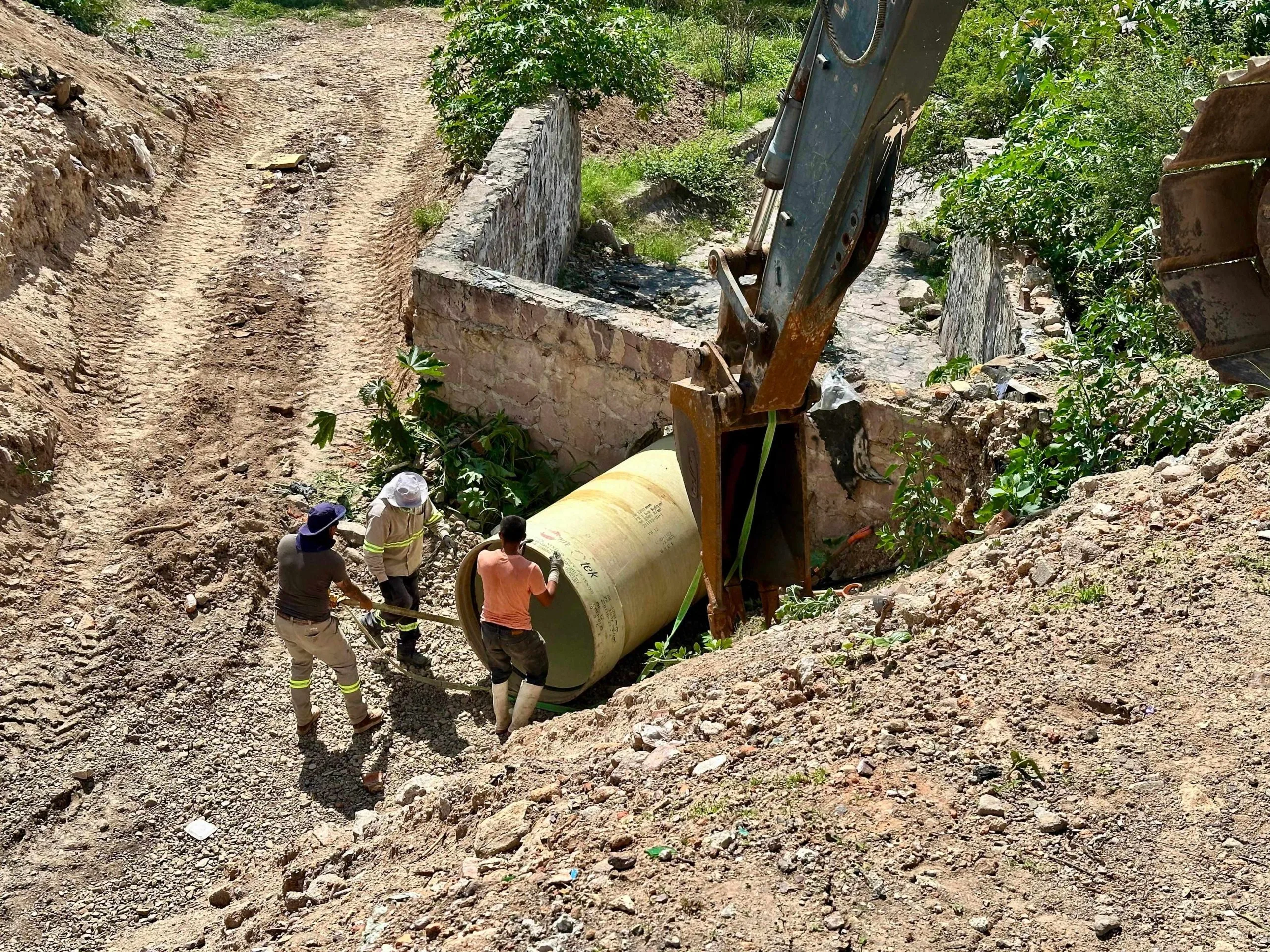 Proyecta MIAA nuevo colector sanitario y rehabilitación de red hidráulica