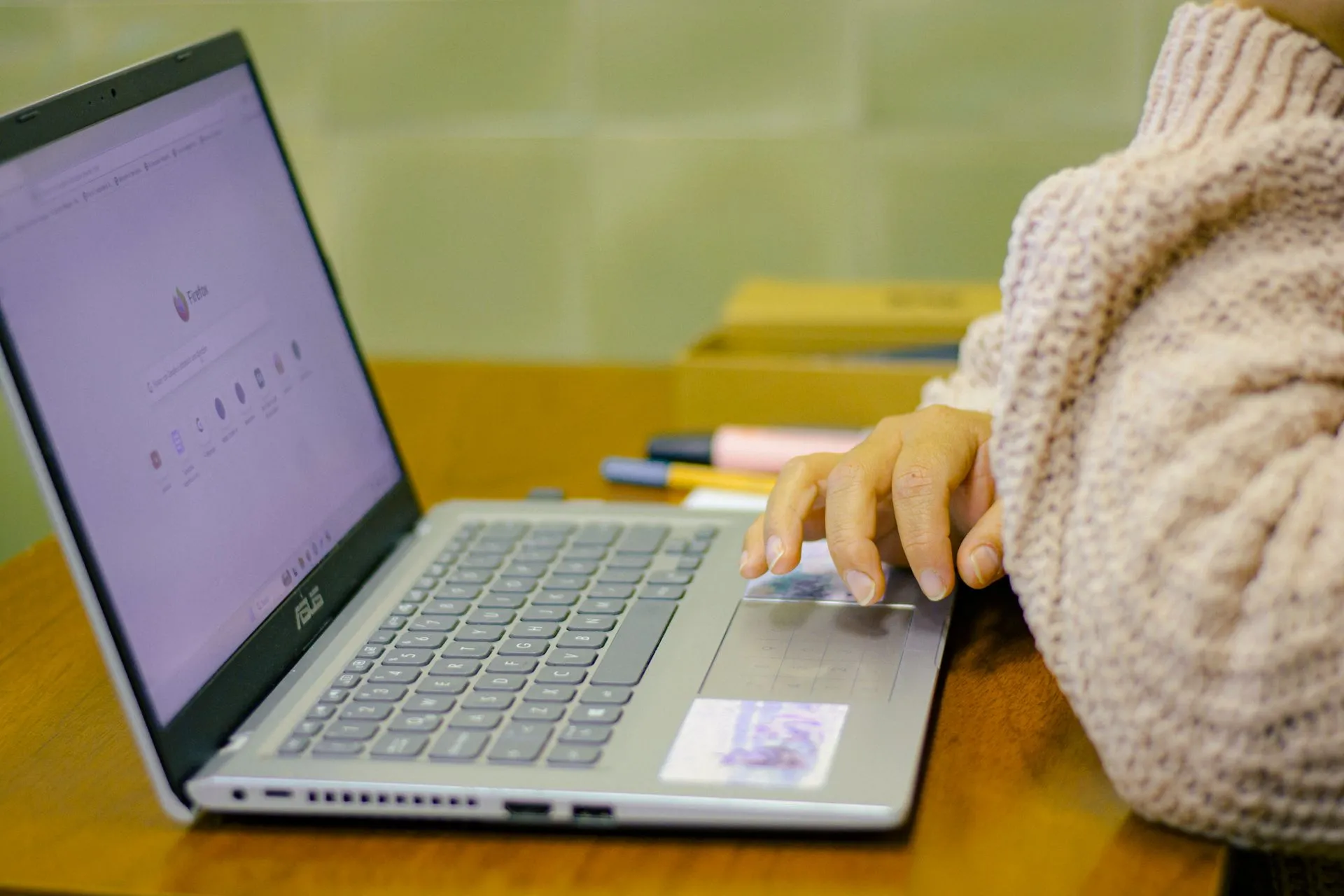 Uno de cada cinco usuarios de internet sufrió ciberacoso durante 2025