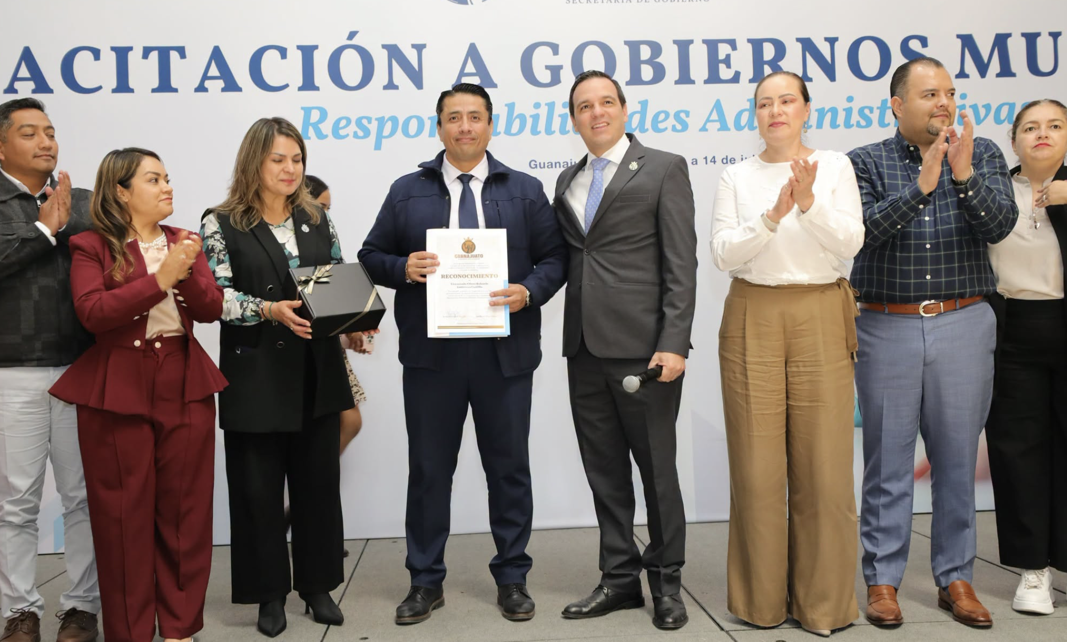 Capacitan a 488 funcionarios de los 46 municipios para fortalecer la transparencia y prevenir responsabilidades administrativas