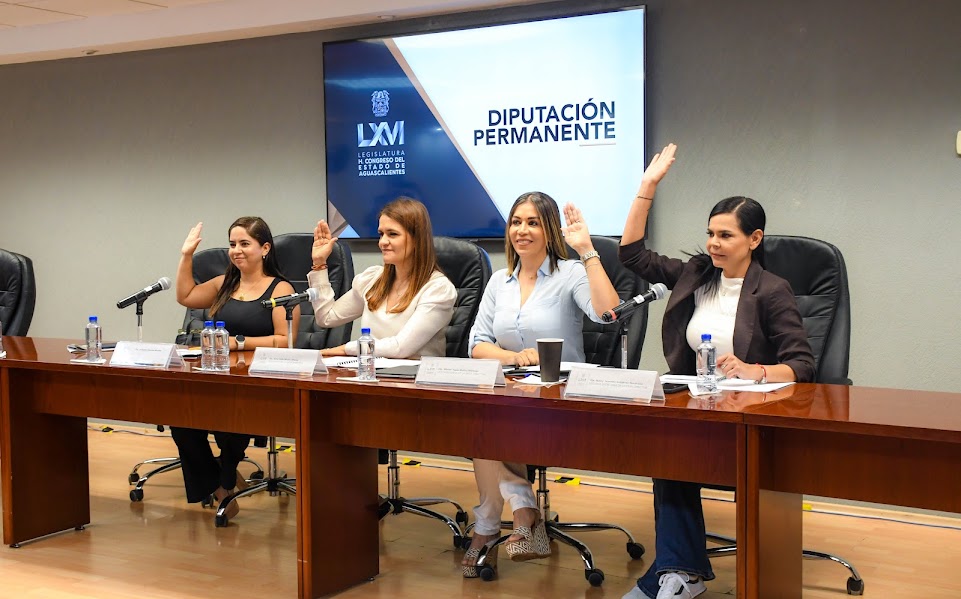 Congreso analiza reforma para combatir el ciberacoso y el uso indebido de IA contra menores