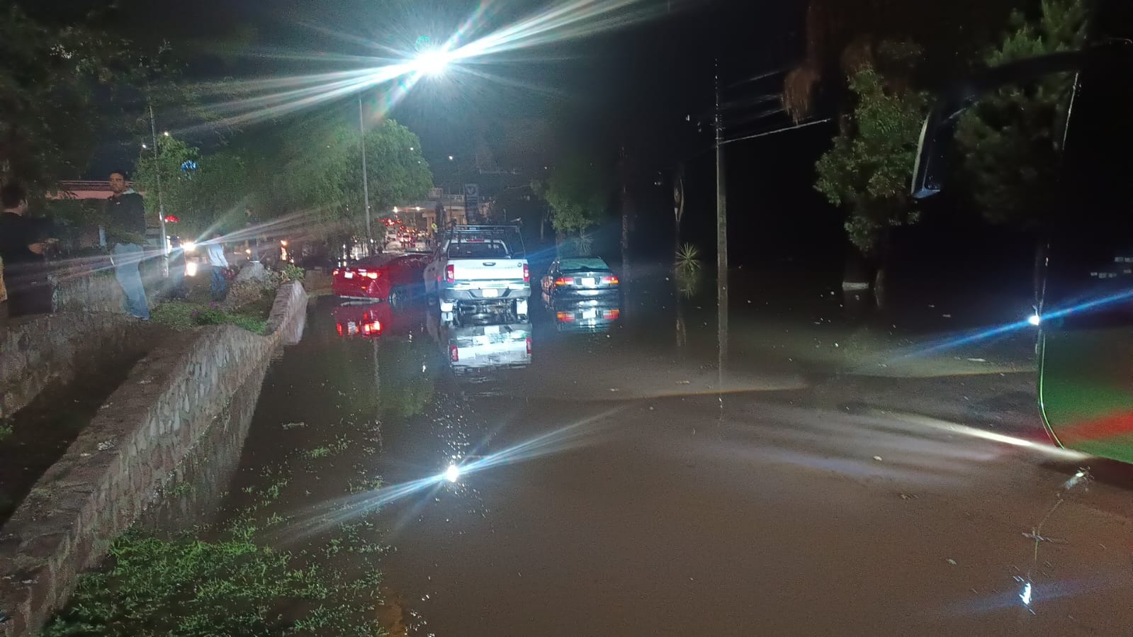 MIAA llama a proteger las alcantarillas para prevenir inundaciones durante la temporada de lluvias