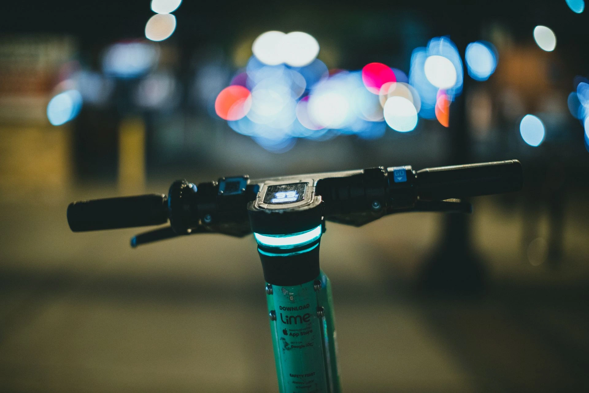 Más de 200 usuarios de scooters y bicicletas eléctricas ya han sido apercibidos