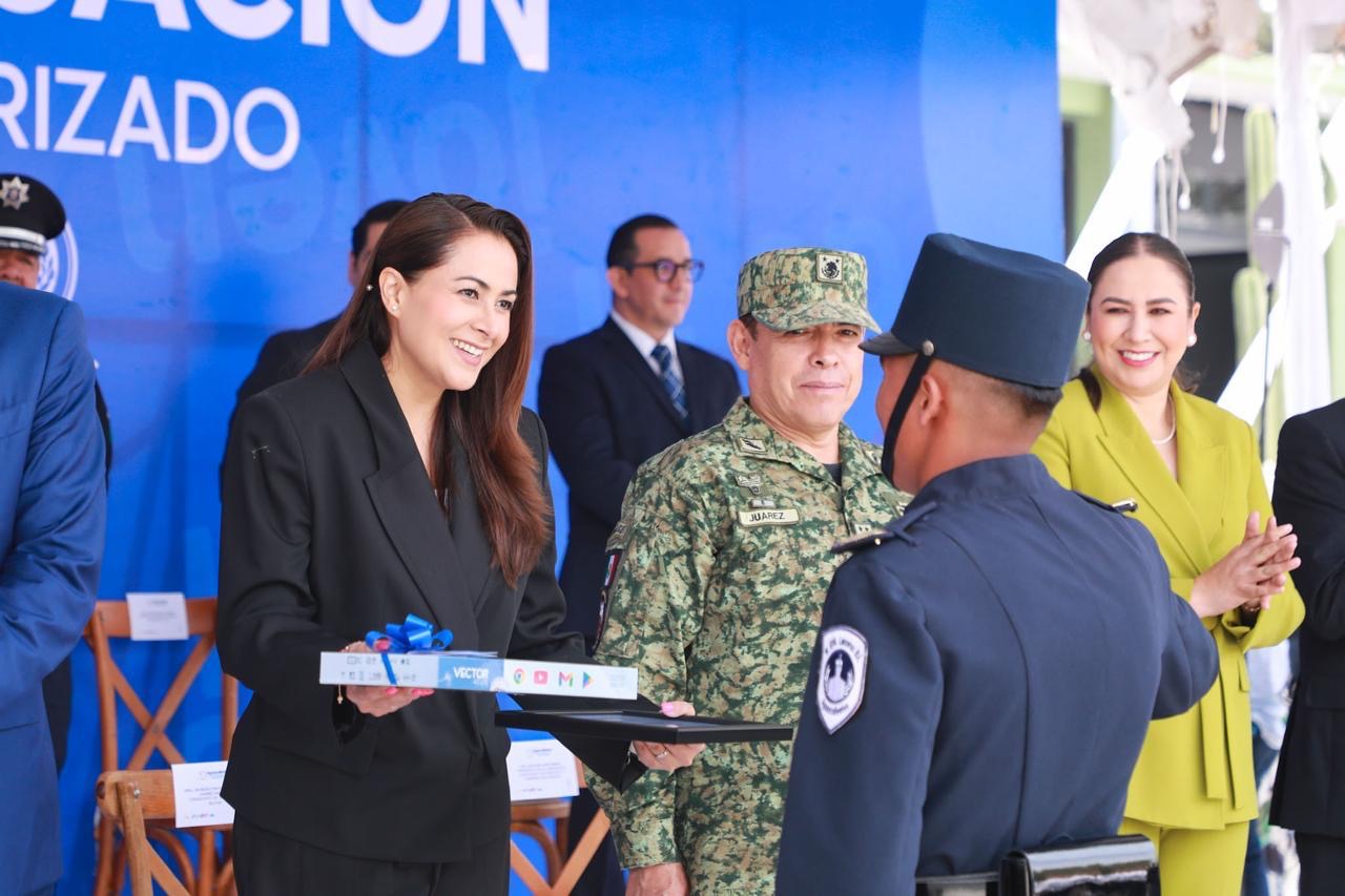Reconocen a egresados de  los Bachilleratos Generales Militarizados “1.er Escuadrón de Lanceros de Aguascalientes” y “José María Chávez”