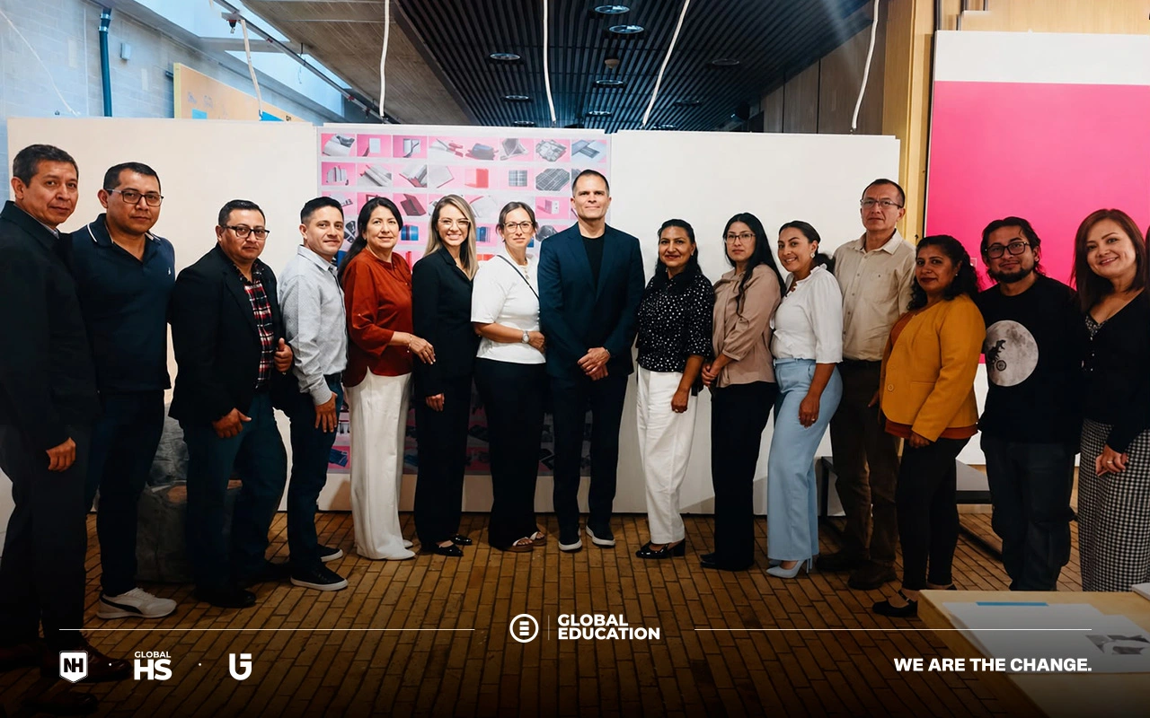 Estudiantes ecuatorianos culminan doctorado de Global University con encuentro académico en Bogotá