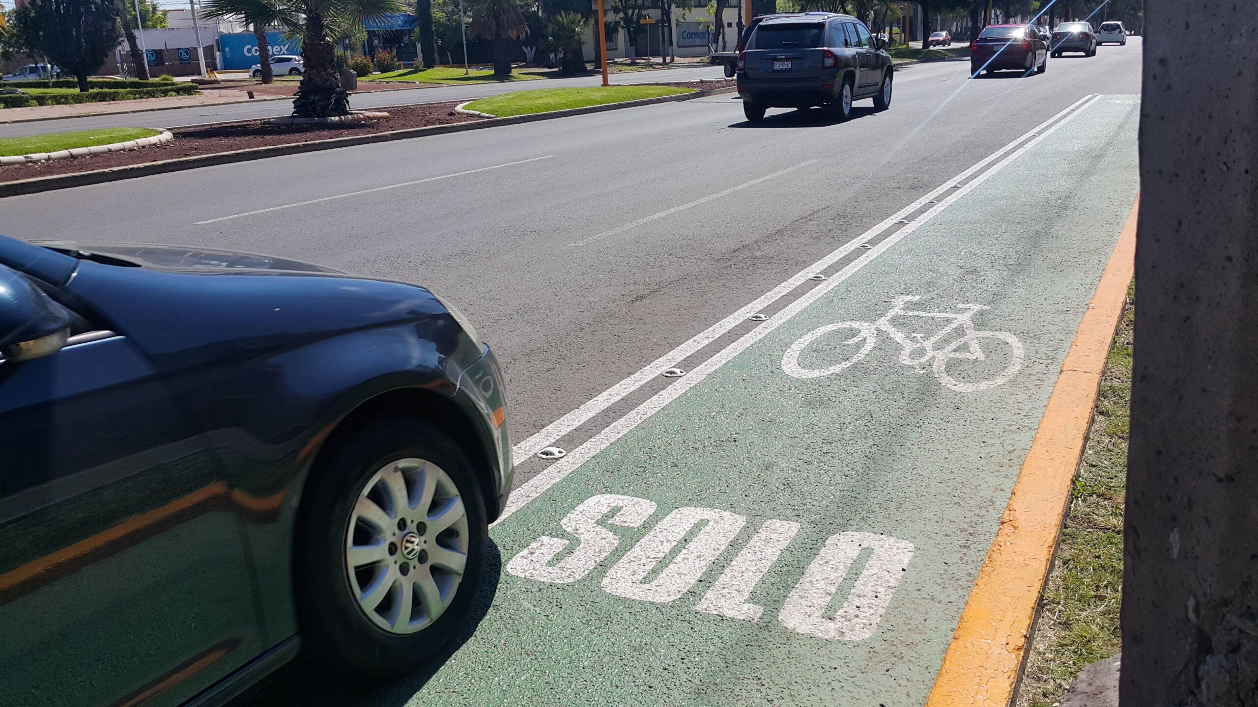 Van por nuevas sanciones para quienes invadan ciclovías y espacios para personas con discapacidad