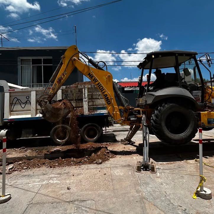 Continúan trabajos de rehabilitación del alcantarillado en El Cóbano