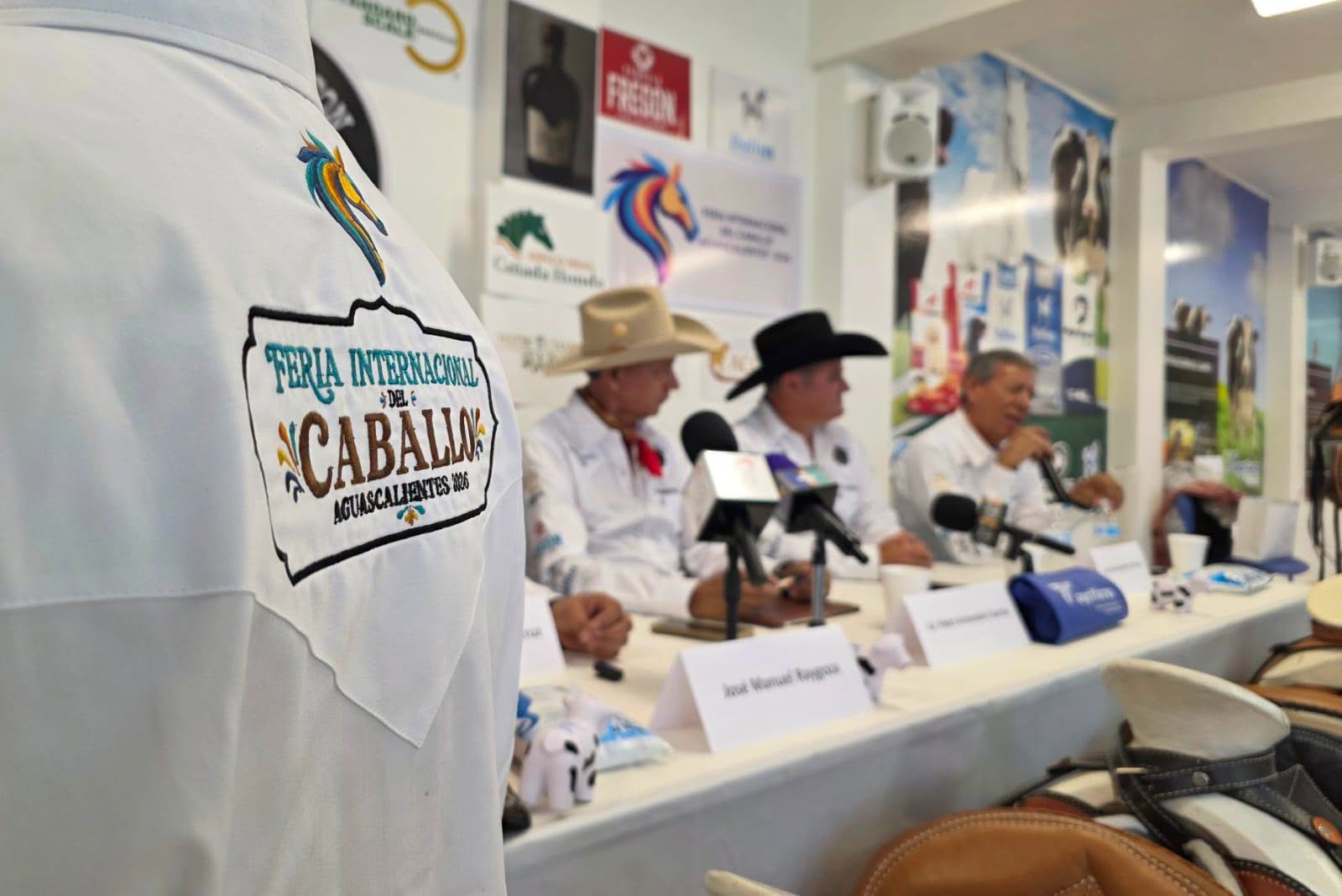 Invitan a participar en la cabalgata de la Feria Internacional del Caballo 2026