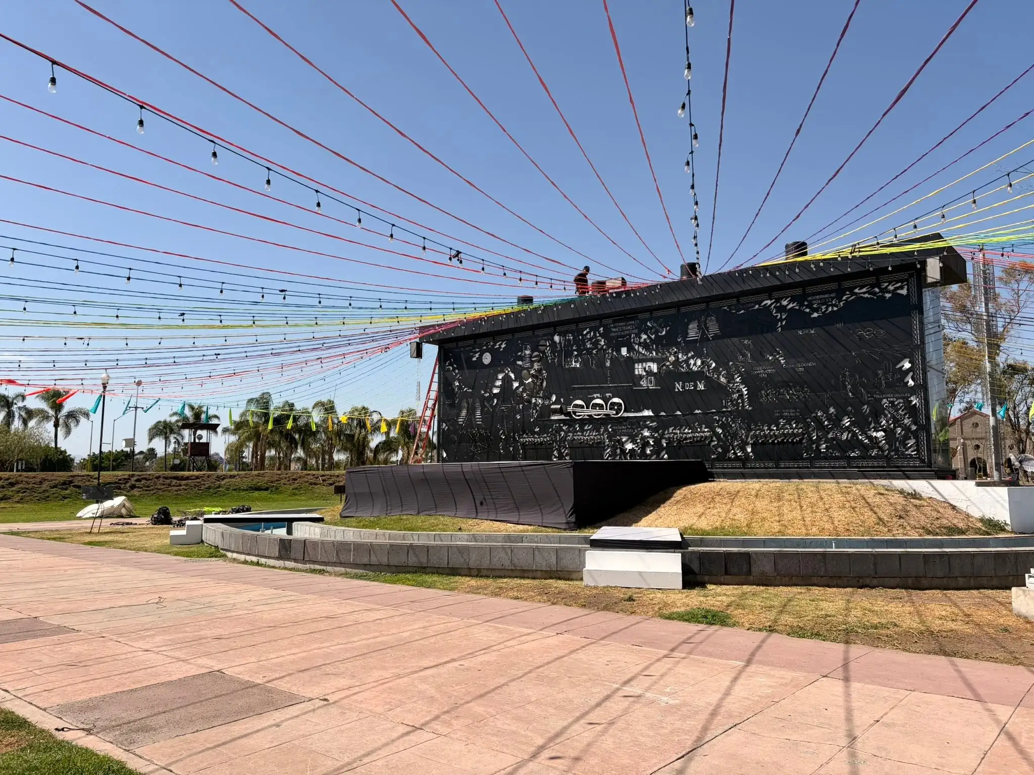 Estación Navideña: habrá caravana Coca-Cola y conciertos de la OSA en FICO3C
