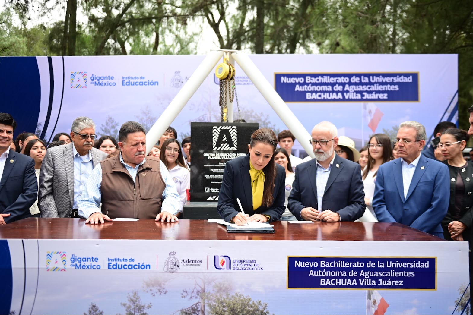 Tere Jiménez da inicio a la construcción del nuevo Bachillerato de la Universidad Autónoma de Aguascalientes en Villa Juárez