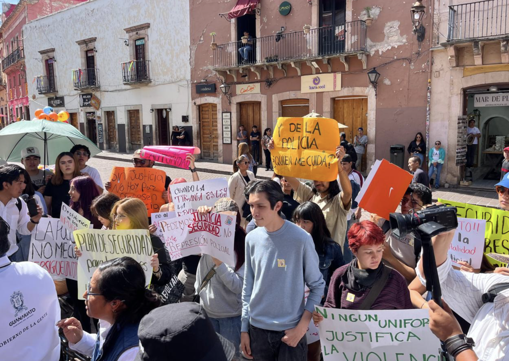 Abren investigación en Fiscalía por presunto abuso policial contra estudiantes de la Universidad de Guanajuato
