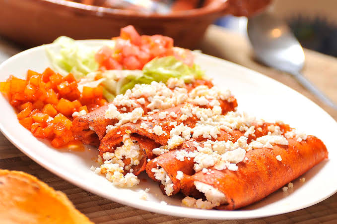 Enchiladas, jamaica y horchata: habrá cena mexicana para los detenidos del C4 durante el Grito 
