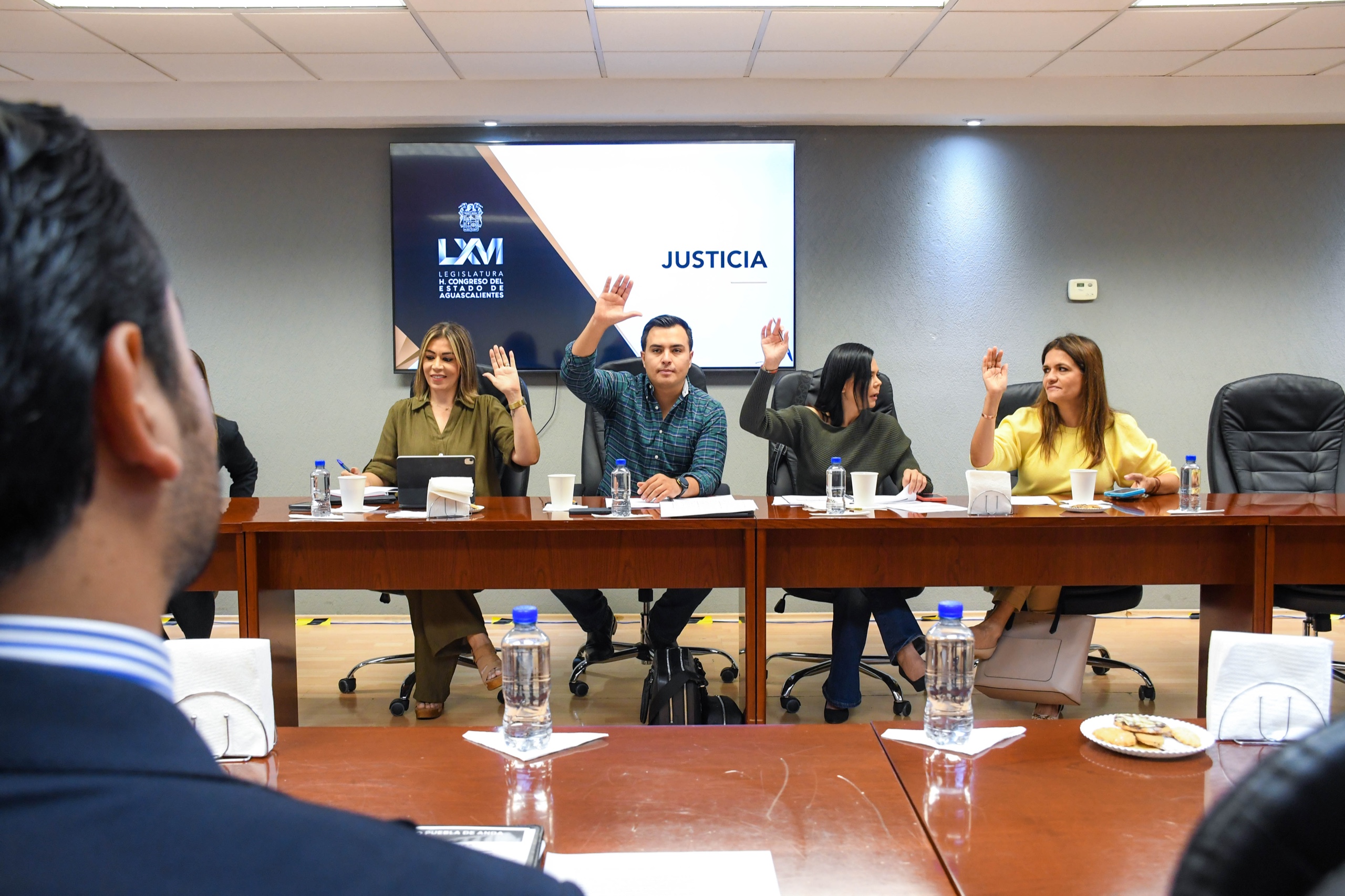 Congreso perfila a nuevo magistrado del Tribunal de Justicia Administrativa