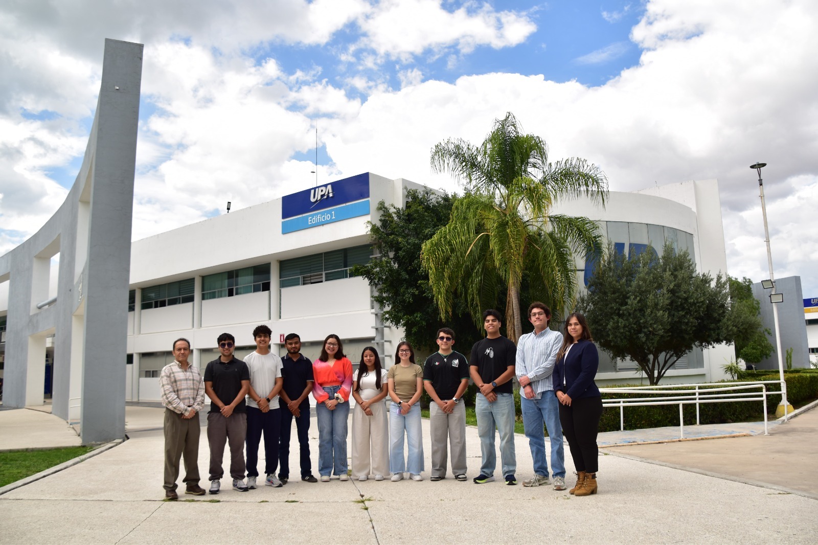Estudiantes de la UPA representarán a México en Congreso Internacional de Tecnología en Costa Rica