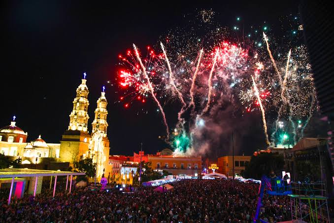 Saldo blanco en festejos patrios; alcoholímetro deja 12 detenidos 