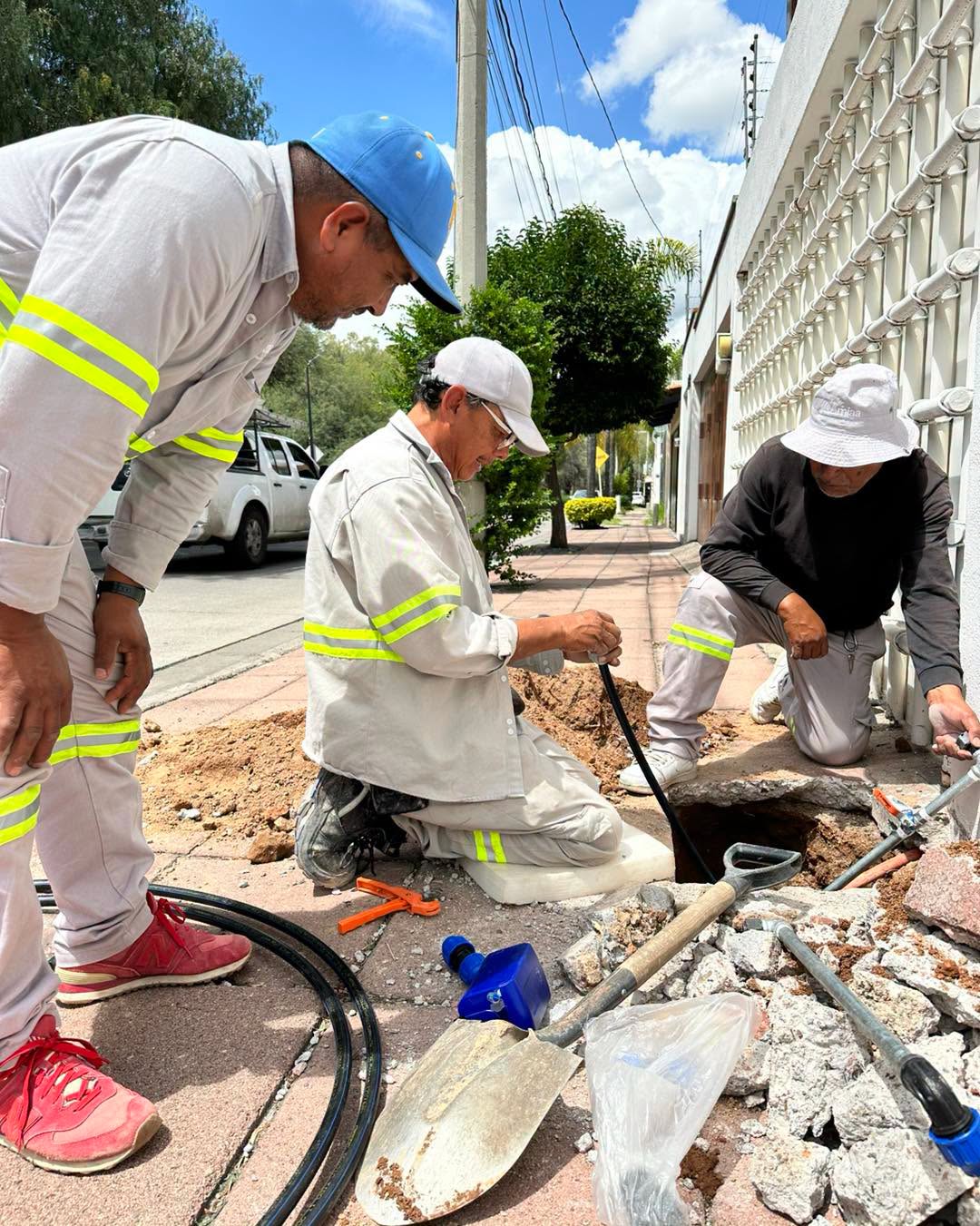 Instalan medidores inteligentes de agua en Misión del Campanario