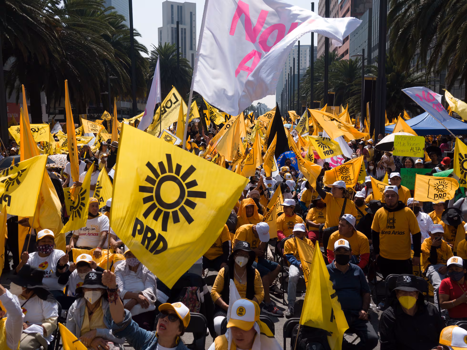 PRD analiza alianzas rumbo a 2027: no descarta al PRI