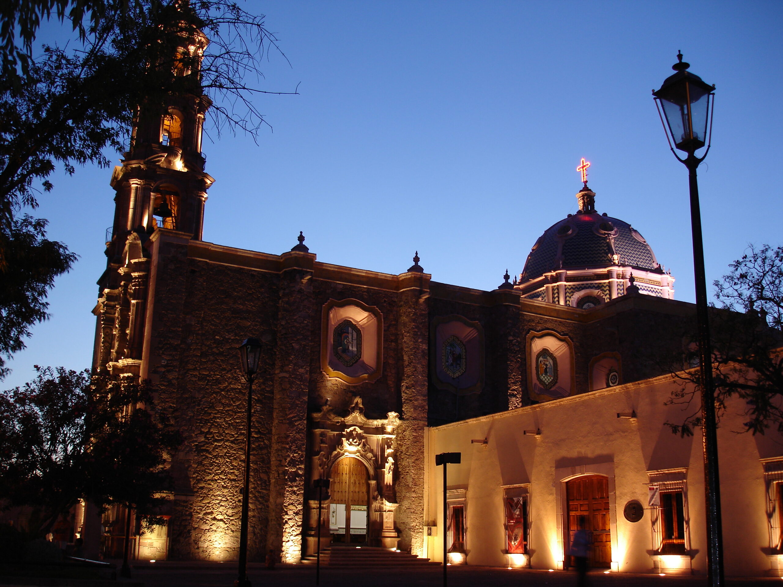 Proponen aplicar tarifa doméstica de agua a templos e iglesias de Aguascalientes