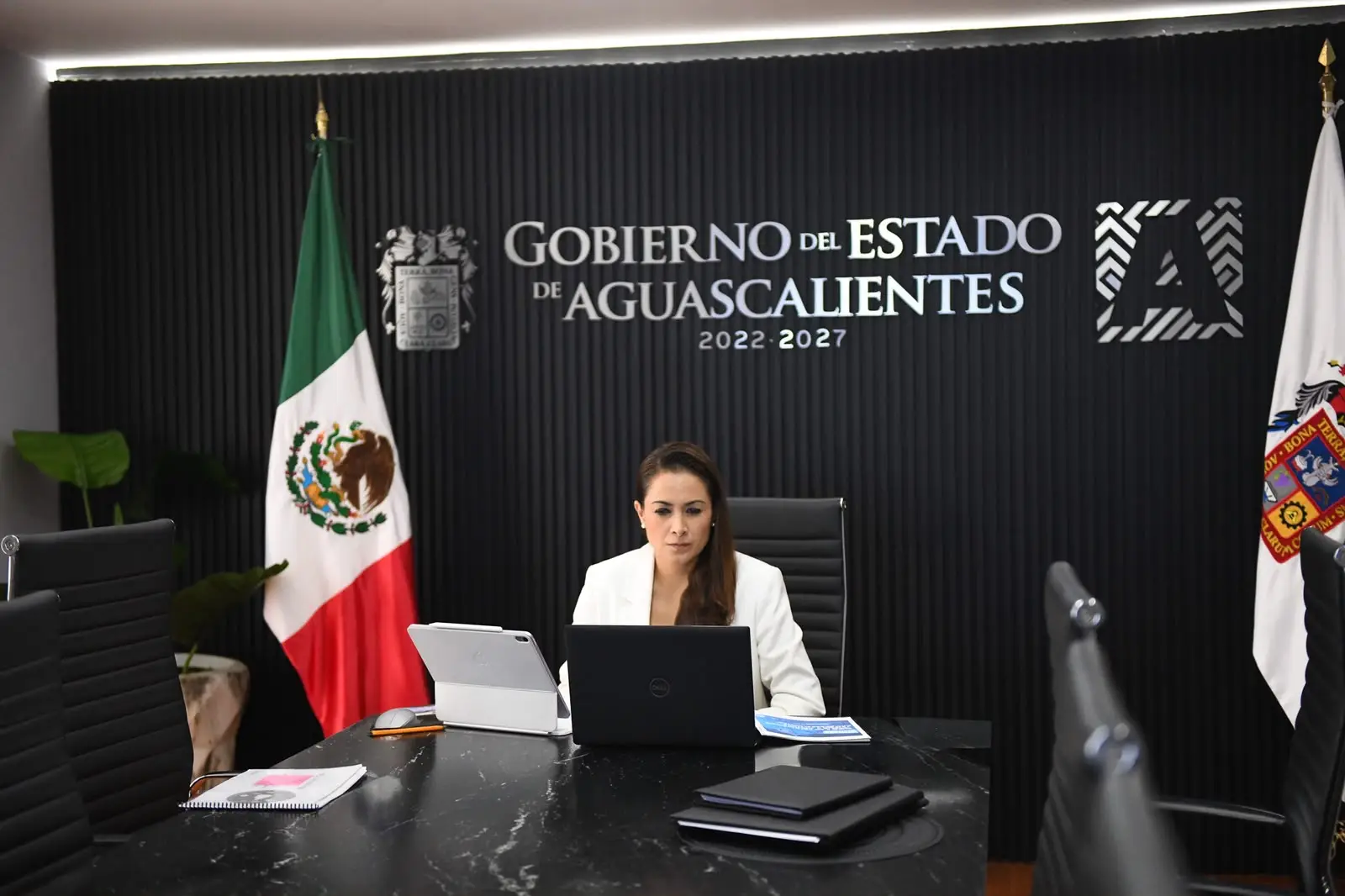 Tere Jiménez participa en acuerdos de seguridad con gobernantes de la región