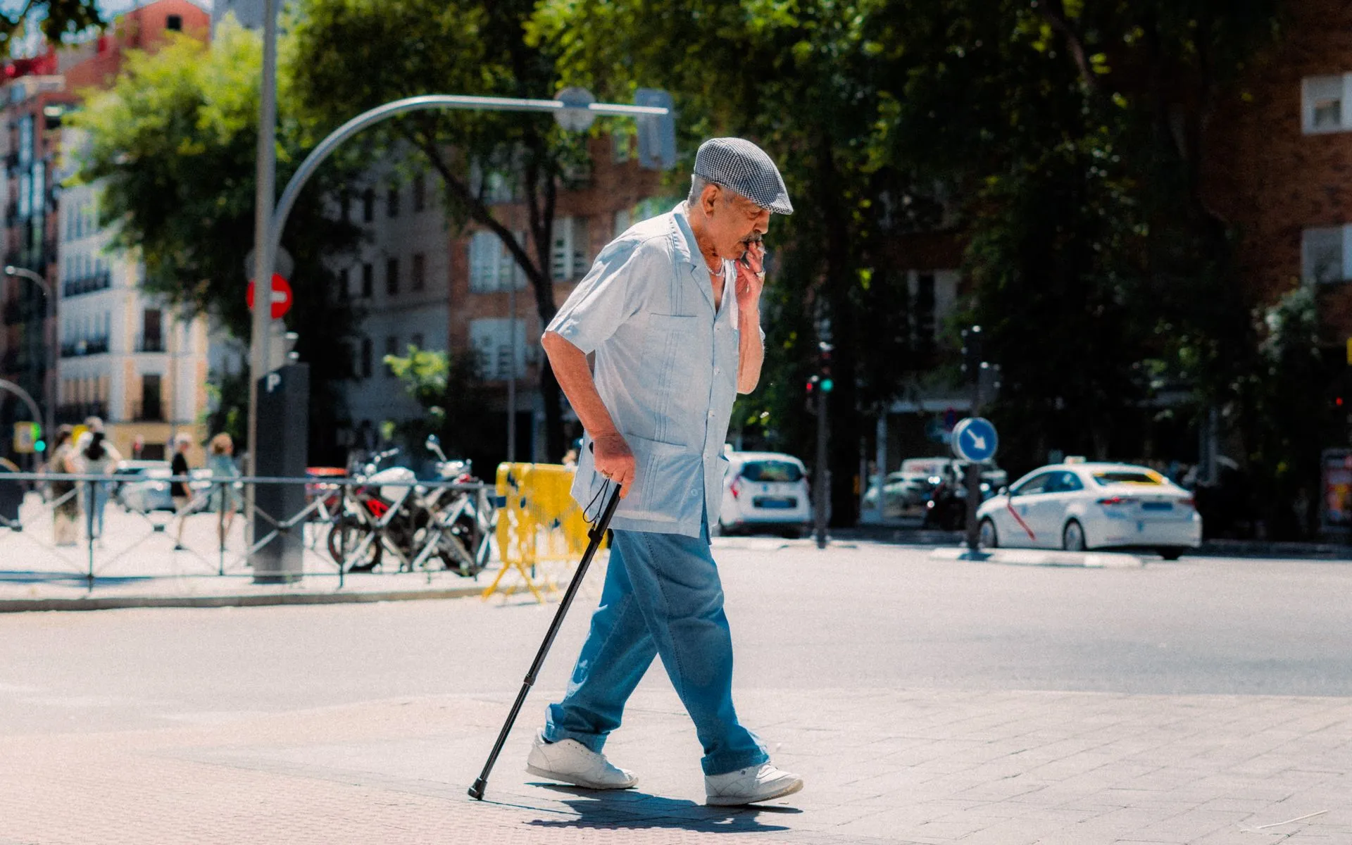 ¿Quién nos cuidará en el futuro? Médicos advierten reto ante envejecimiento poblacional