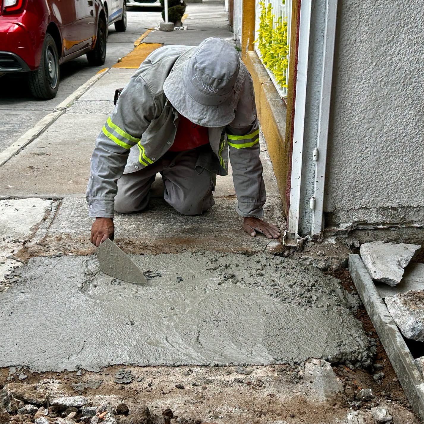 MIAA atiende bacheo y fugas de agua potable en distintos puntos de Aguascalientes