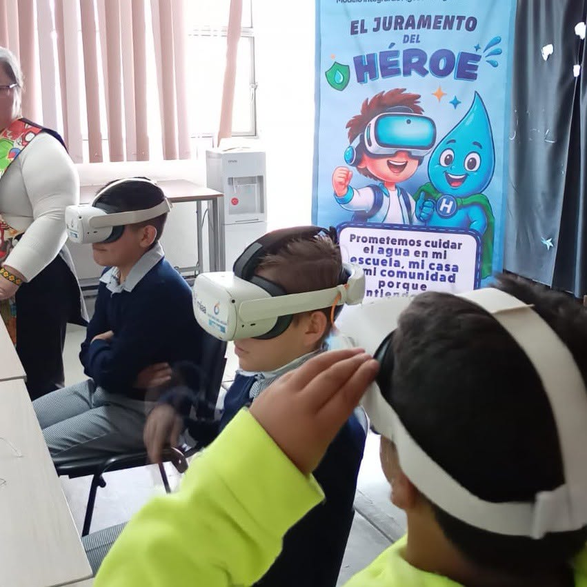 Con realidad virtual, alumnos de la primaria Mauricio Magdaleno viven “El viaje del agua”