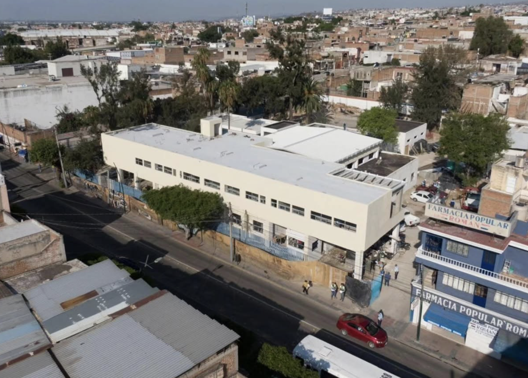 CAISES de Miguel Alemán en León tiene 70% de avance; podría reabrir hasta 2027